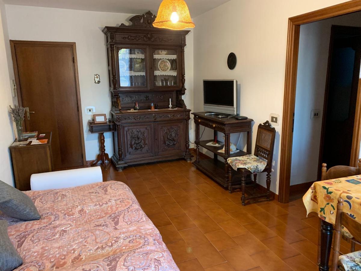 Casa Pier E Anna Lägenhet Murazzano  Exteriör bild