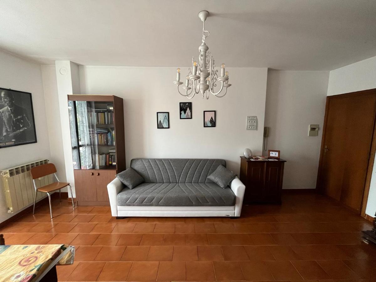 Casa Pier E Anna Lägenhet Murazzano  Exteriör bild